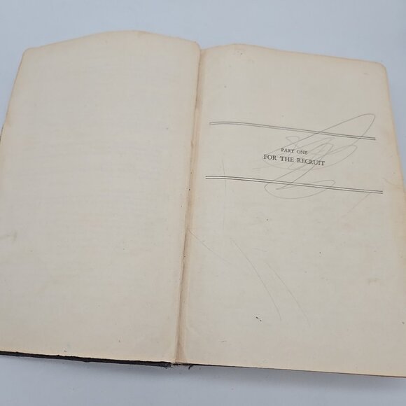 1940 US Navy Military The Blue Jackets Manual Book by CPT G.V. Stewart Softcover - Picture 6 of 14